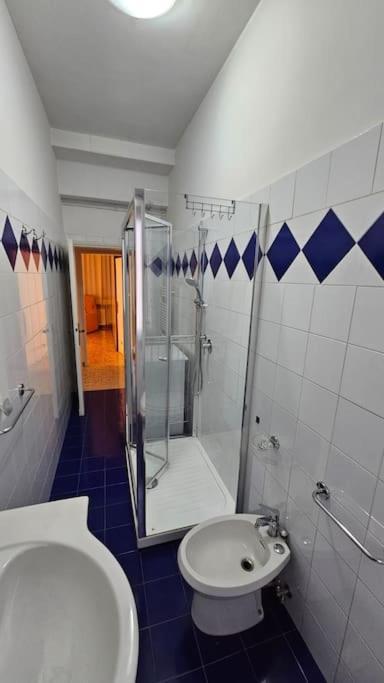 Monticelli Apt - 6 Posti Letto Firenze Bagian luar foto